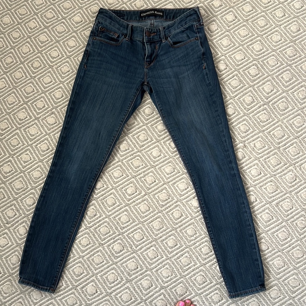 Express Jeans - Picture 3 of 5